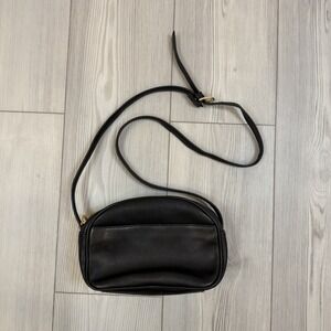 Tignanello Pebbled Black Leather Crossbody Bag Purse Gold Hardware Minimalist